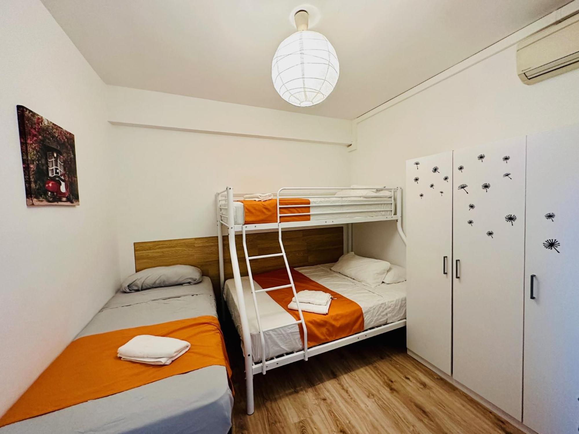 Rooms In Madrid Downtown Luaran gambar