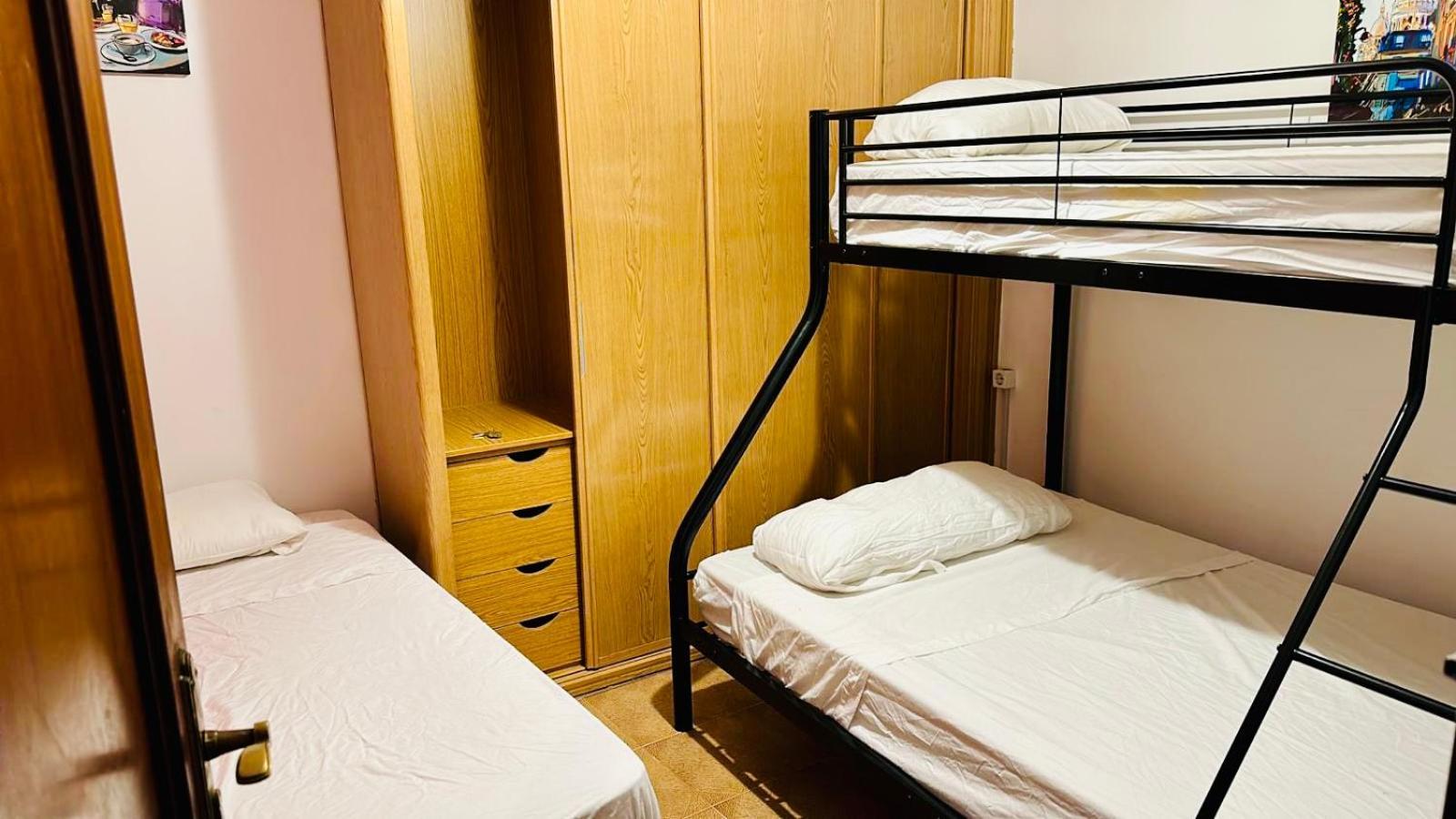 Rooms In Madrid Downtown Luaran gambar