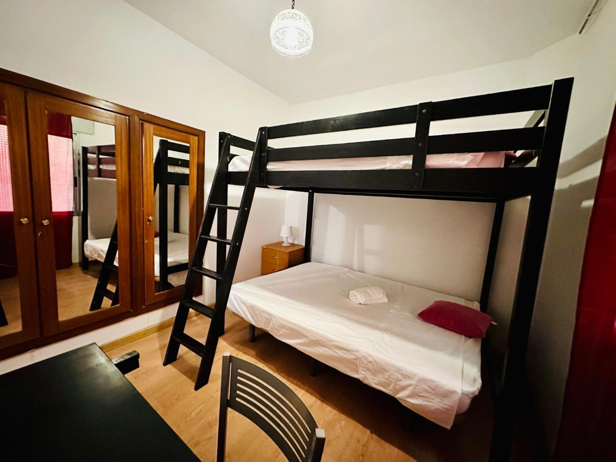 Rooms In Madrid Downtown Luaran gambar