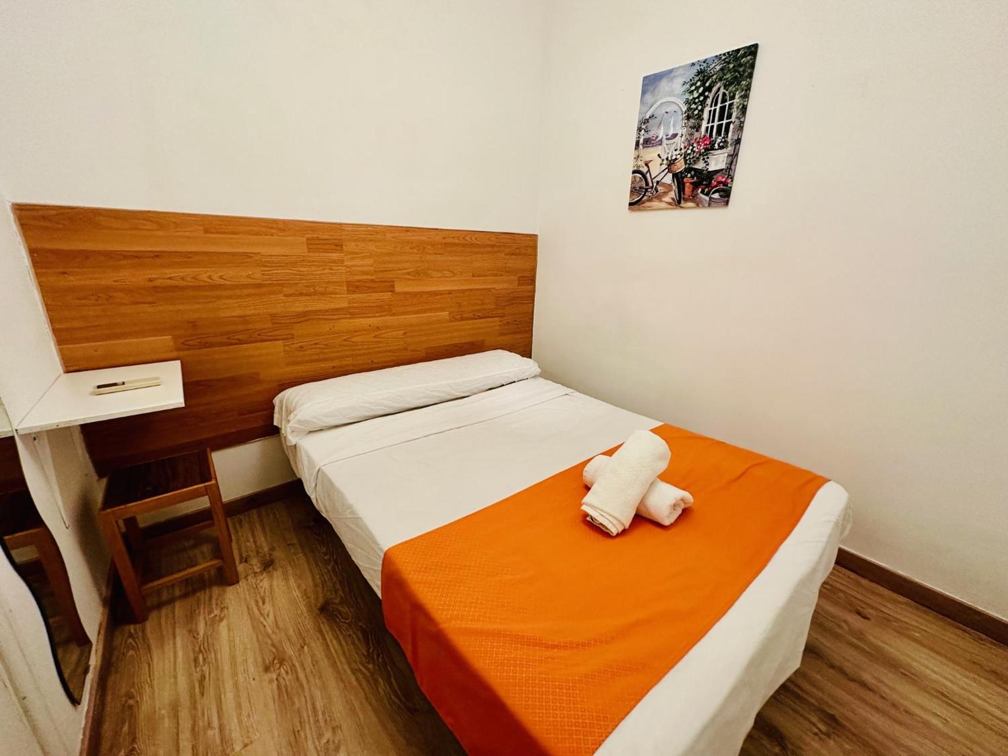 Rooms In Madrid Downtown Luaran gambar