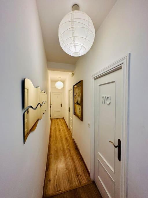 Rooms In Madrid Downtown Luaran gambar